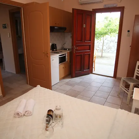 Ventoura & アパート ガリッサス