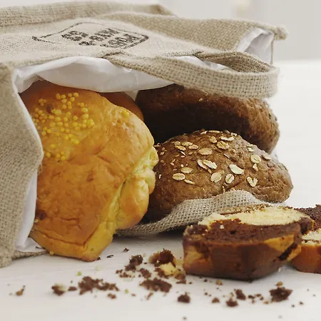 Ventoura & アパート