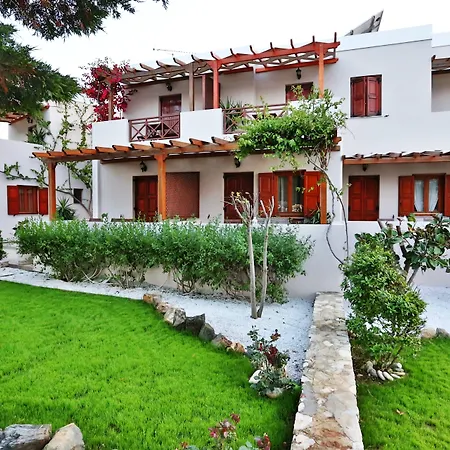 アパート Ventoura & *