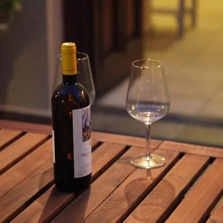 Ventoura & アパート *