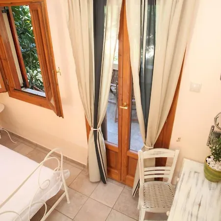 Ventoura & * Galissas