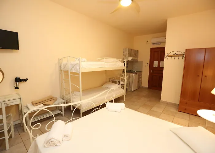 Apartment Ventoura & *